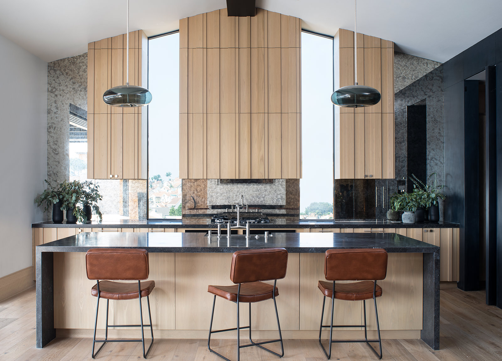 modern kitchen southern california interior deesign